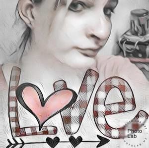 Meet your Posher, Danica